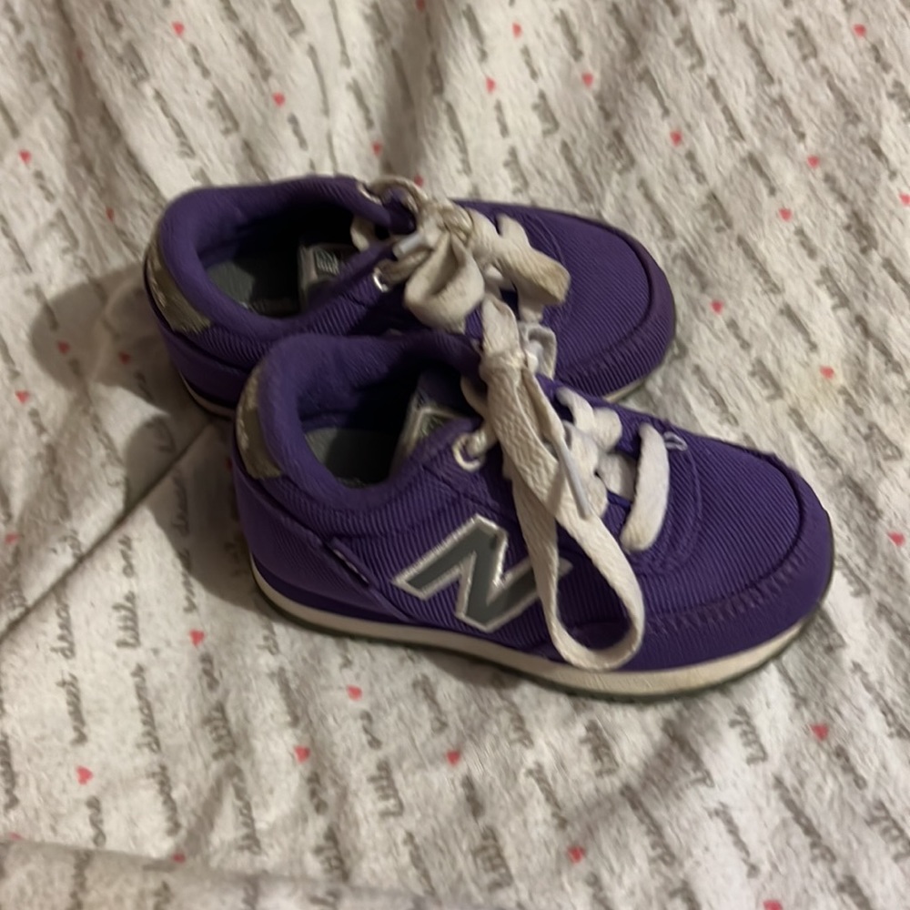 NB - Picture 2 of 5